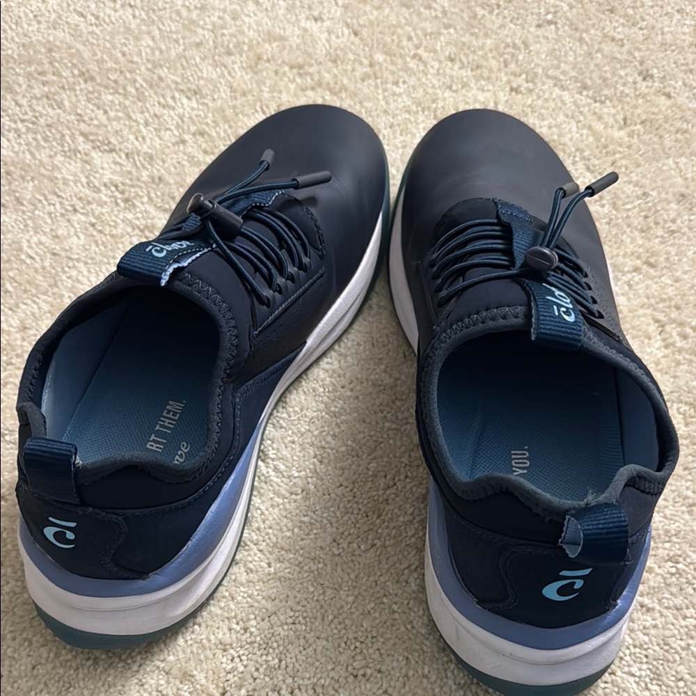 On Women's Navy and White Sneakers